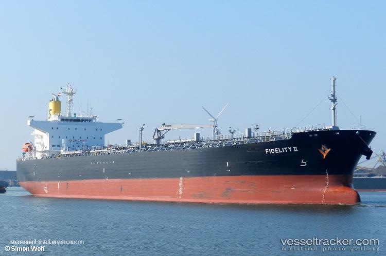 Maersk-Maru - Oil Products Tanker vessel registered in Singapore