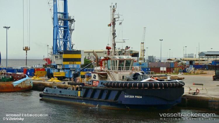 Svitzer-Pinda - Tug vessel registered in Saint Vincent and the Grenadines