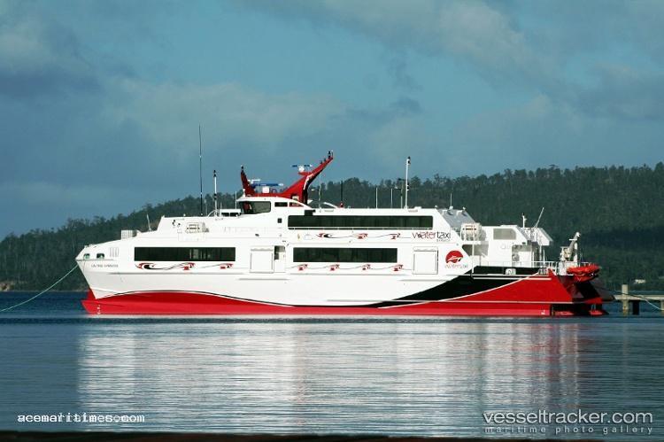 Calypso-Sprinter - Passenger Ship vessel registered in Trinidad and Tobago