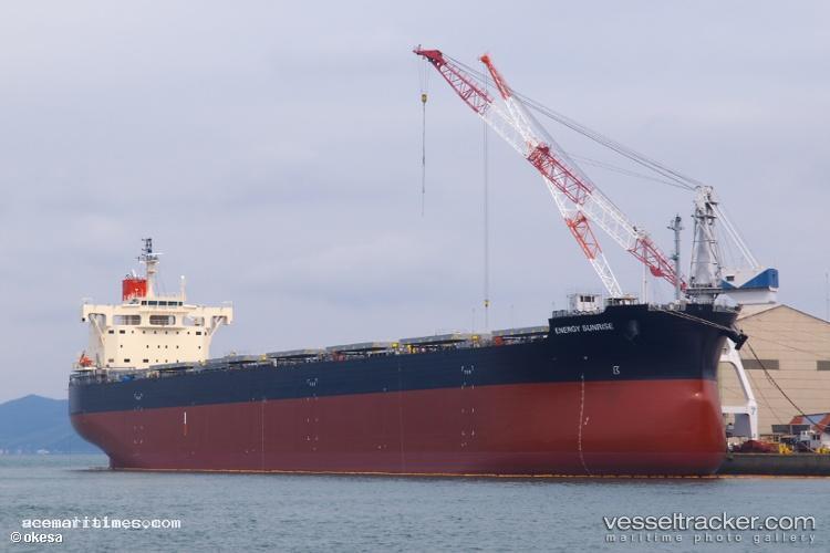 Aeolian-Sunrise - Bulk Carrier vessel registered in Panama