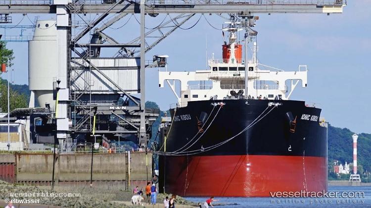 Ionic-Kibou - Bulk Carrier vessel registered in Singapore