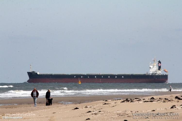 Beskidy - Bulk Carrier vessel registered in Liberia