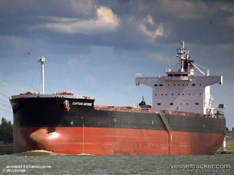 Captain-Antonis - Bulk Carrier vessel registered in Cyprus
