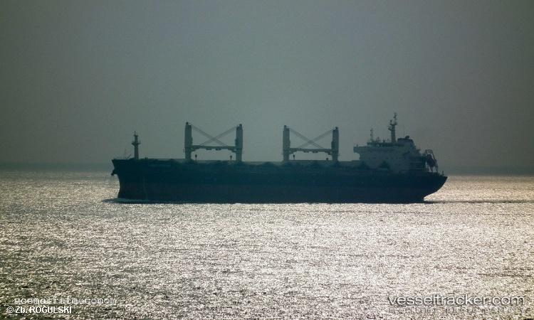 Nsg-Lucky - Bulk Carrier vessel registered in Liberia