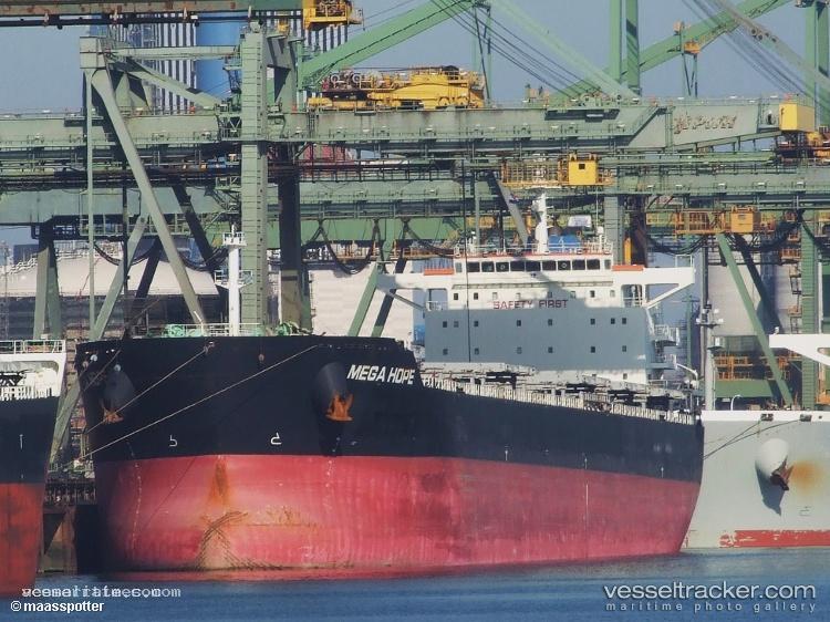 Sea-Hope - Bulk Carrier vessel registered in Panama