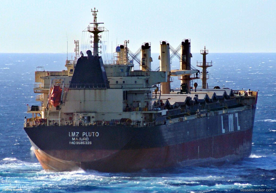Lmz-Pluto - Bulk Carrier vessel registered in Marshall Islands