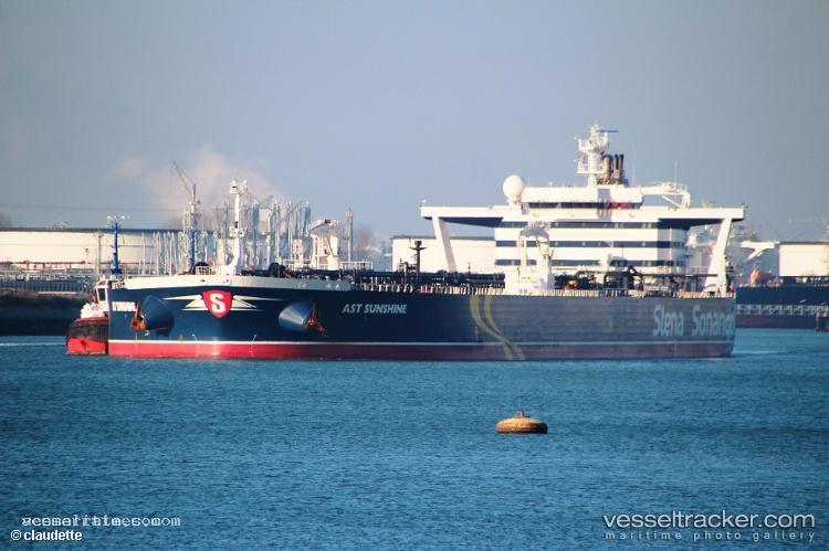 Stena-Sunshine - Crude Oil Tanker vessel registered in Panama
