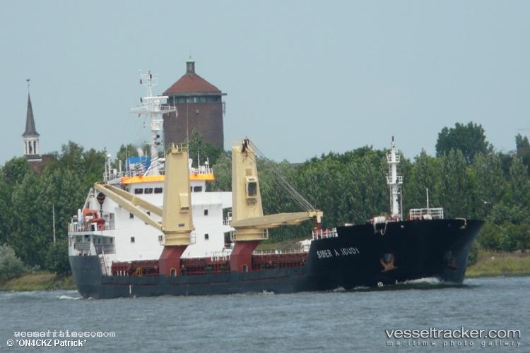 Nacc-Alicudi - Cement Carrier vessel registered in Portugal