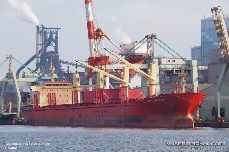 Vega-Caroline - Bulk Carrier vessel registered in Marshall Islands