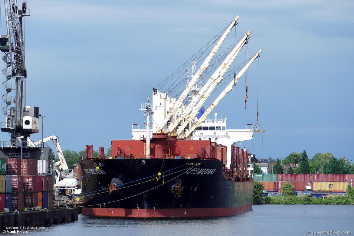 Clipper-Medway - Bulk Carrier vessel registered in Marshall Islands