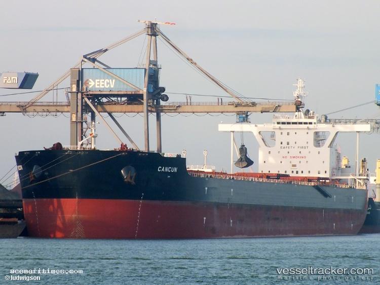 Cancun - Ore Carrier vessel registered in Liberia
