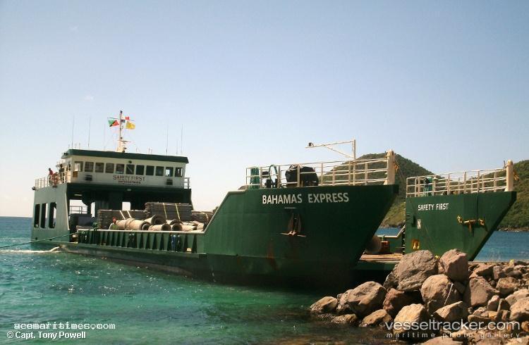 Bahamas-Express - Other vessel registered in Antigua and Barbuda