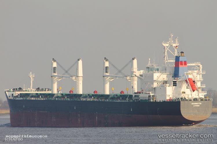 Equinox - Bulk Carrier vessel registered in Panama