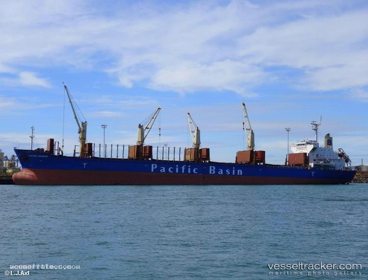 Royal-Galaxy - Bulk Carrier vessel registered in Panama