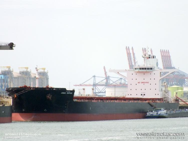 Pantariste - Bulk Carrier vessel registered in Liberia