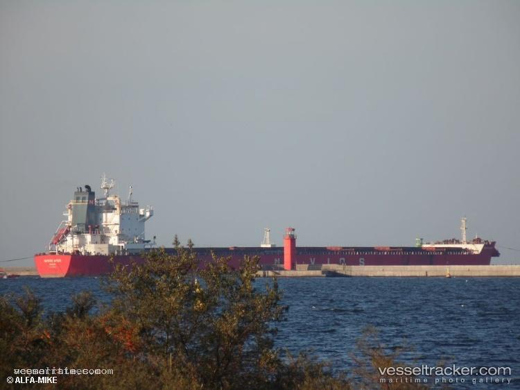 Navios-Avior - Bulk Carrier vessel registered in Panama