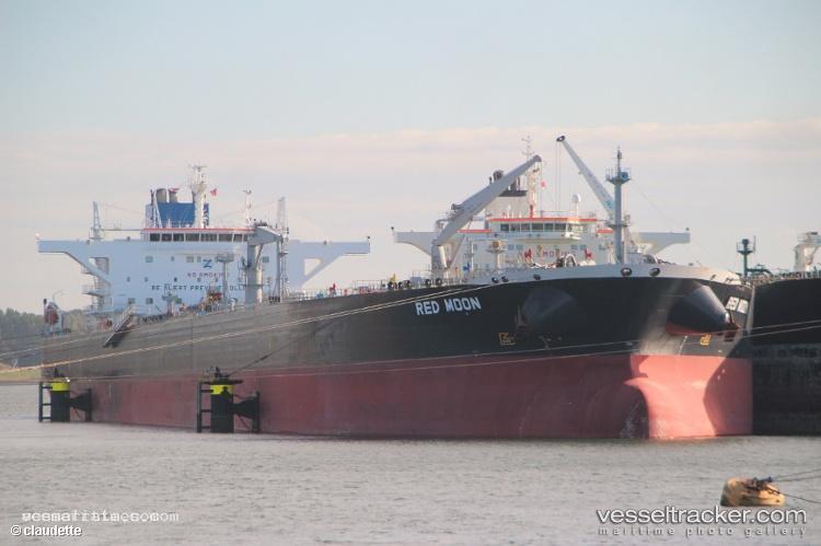 Red-Moon - Crude Oil Tanker vessel registered in Liberia