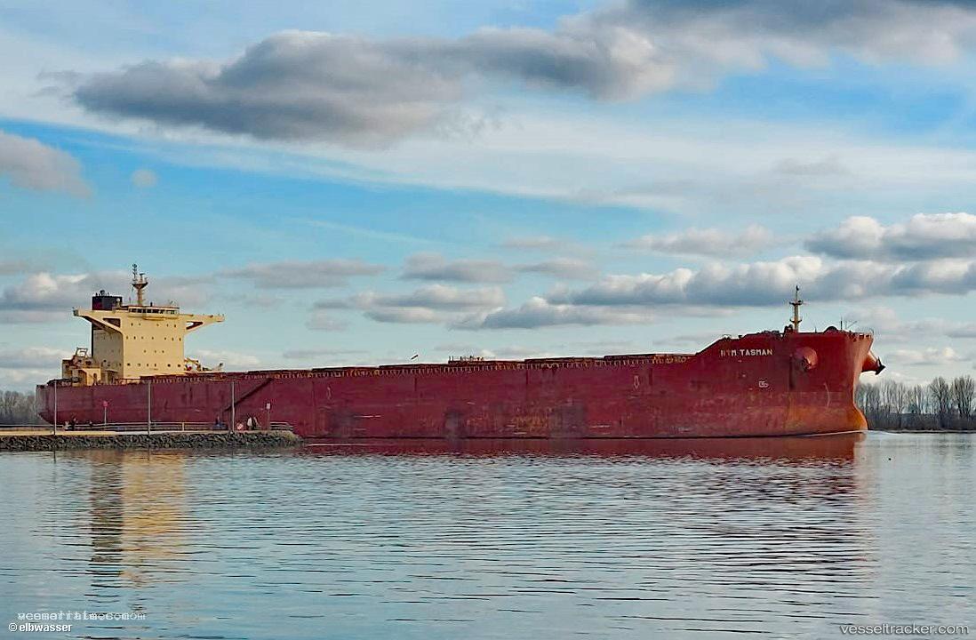 Rtm-Tasman - Bulk Carrier vessel registered in Singapore