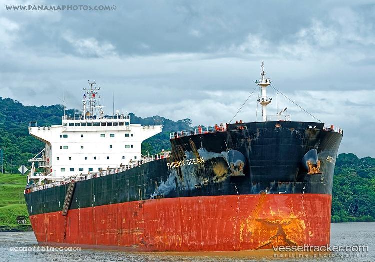 Phoenix-Ocean - Bulk Carrier vessel registered in Hong Kong
