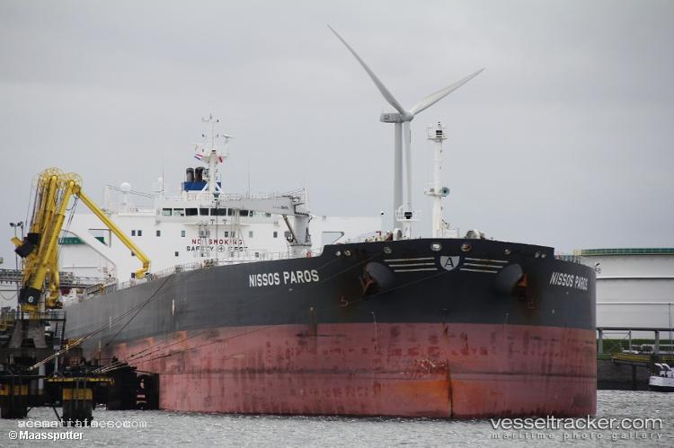 Nissos-Paros - Crude Oil Tanker vessel registered in Greece
