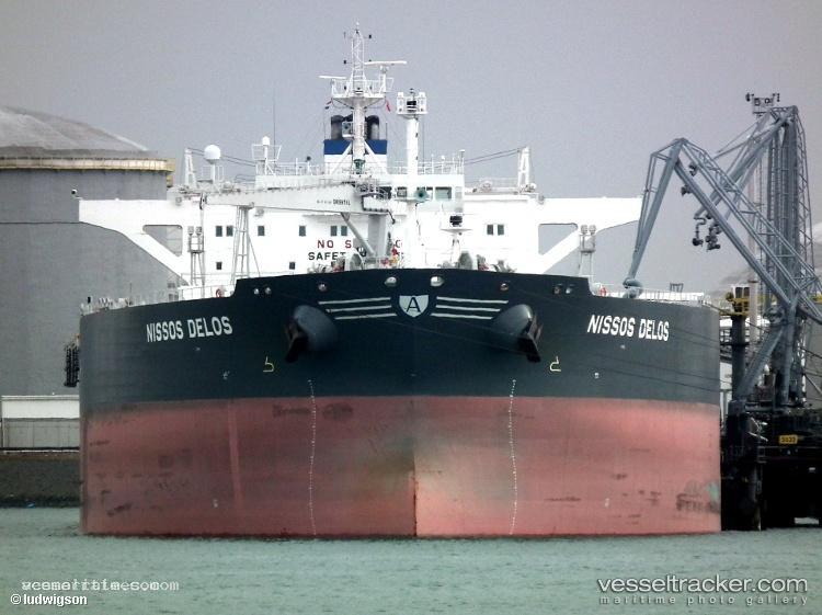 Omera-Galaxy - Crude Oil Tanker vessel registered in Liberia
