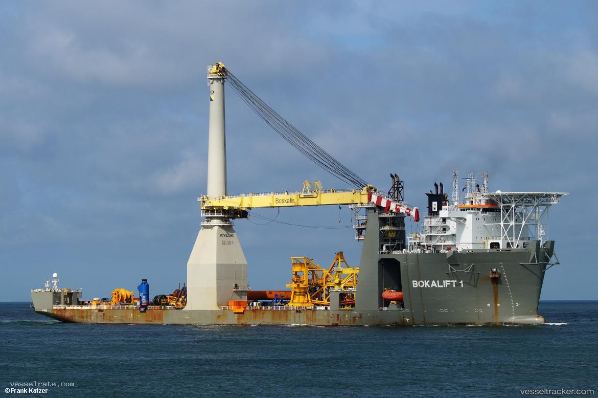 Bokalift-1 - Crane Ship vessel registered in Cyprus