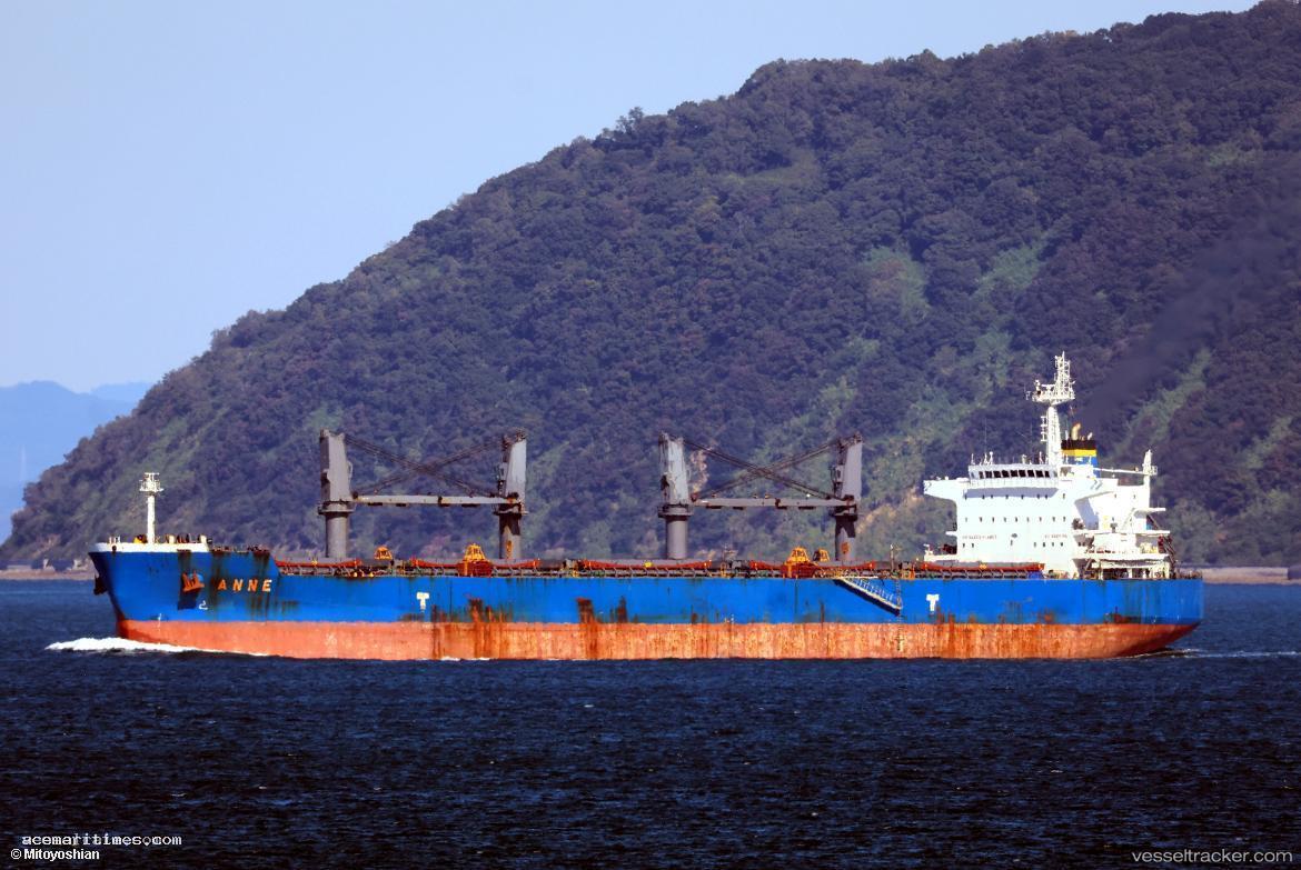 Anne - Bulk Carrier vessel registered in Singapore