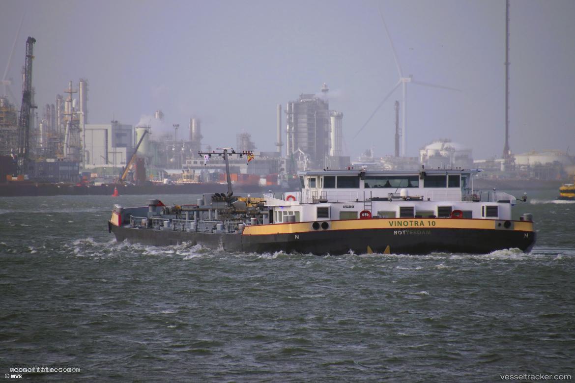 Vinotra-10 - Chemical Oil Products Tanker vessel registered in Netherlands