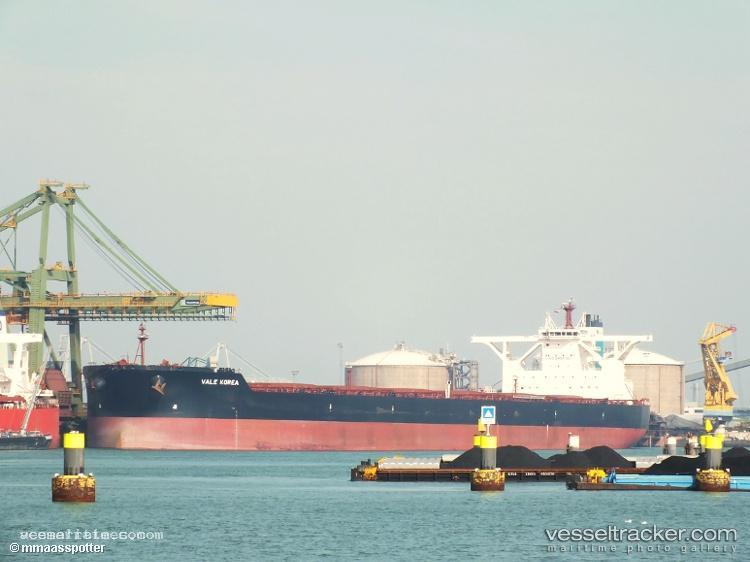 Ore-Korea - Ore Carrier vessel registered in Hong Kong
