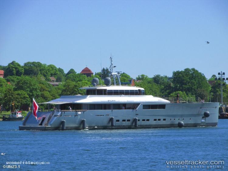 Falco-Moscata - Service Ship vessel registered in Malta