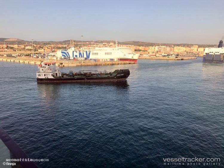 Iris - Service Ship vessel registered in Cyprus