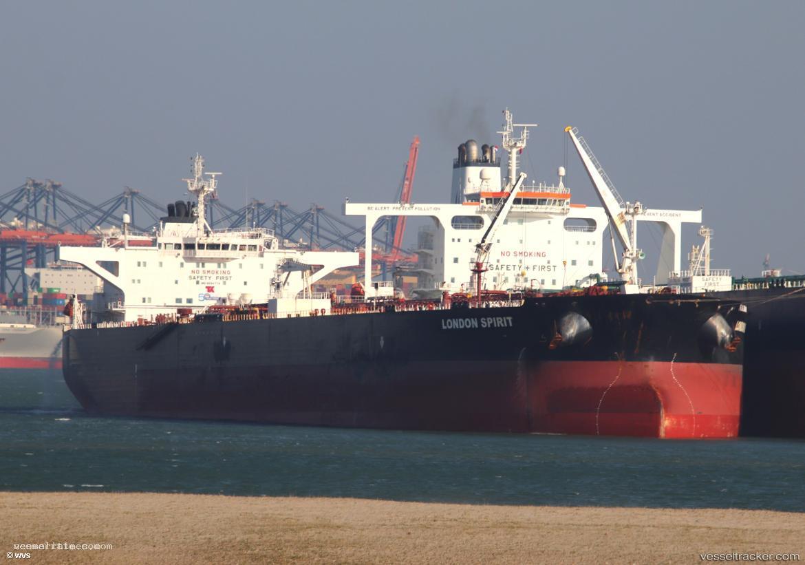 London-Spirit - Crude Oil Tanker vessel registered in Bahamas
