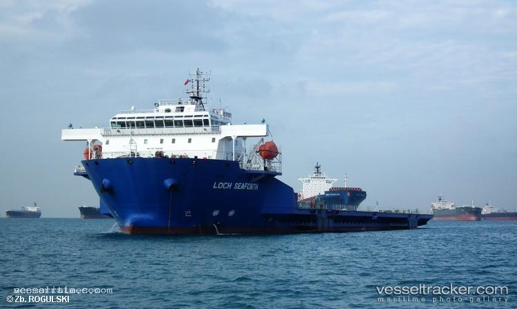 Hong-Kun-Mei-Gui - Deck Cargo Ship vessel registered in Liberia