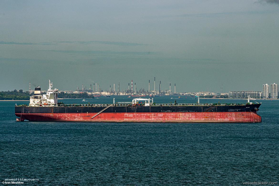 Dalian - Crude Oil Tanker vessel registered in Liberia