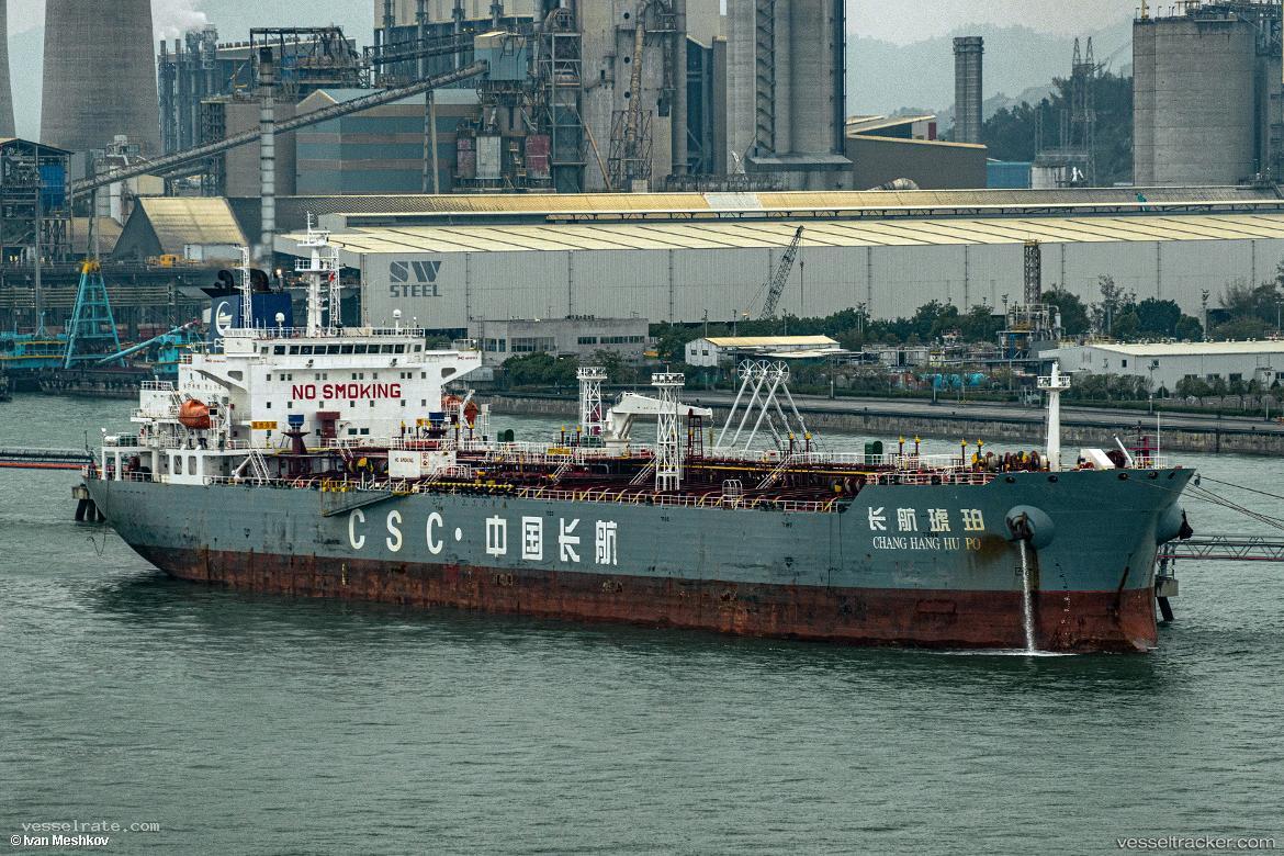 Chang-Hang-Hu-Po - Crude Oil Tanker vessel registered in China