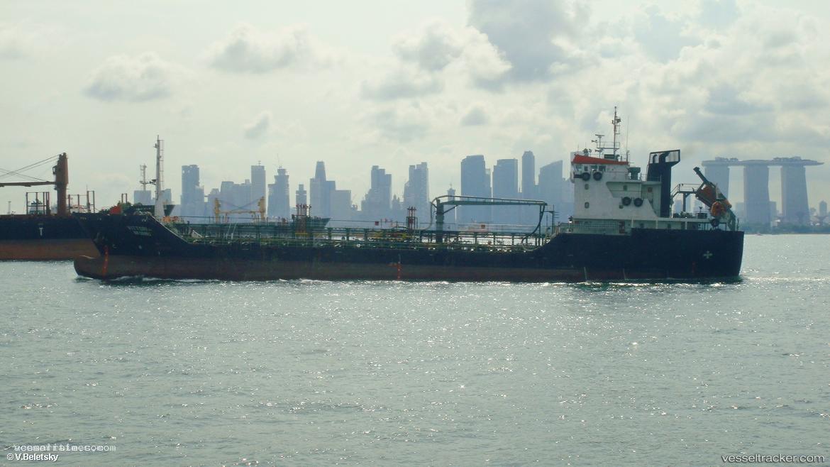 Pacific-Sincere - Oil Products Tanker vessel registered in Singapore