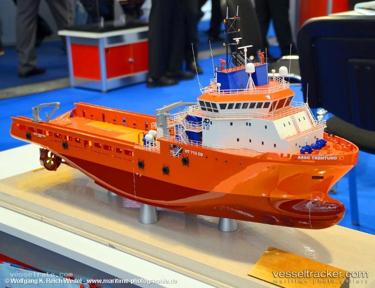 Asso-Trentuno - Offshore Tug Supply Ship vessel registered in Brazil