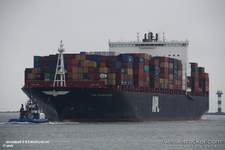 Apl-Charleston - Container Ship