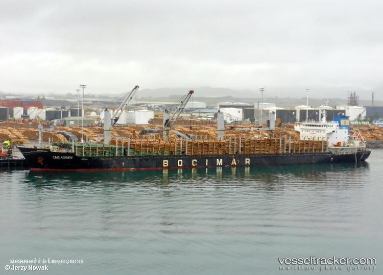 Lv-Daisy - Bulk Carrier vessel registered in Liberia