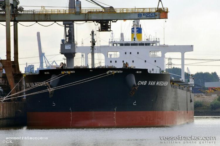 Seraphim - Bulk Carrier vessel registered in Liberia