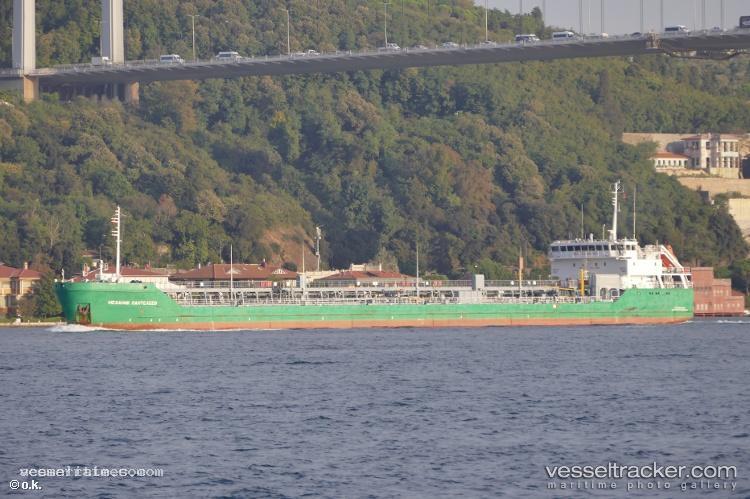 Ftm-23 - Oil Products Tanker vessel registered in Saint Kitts and Nevis