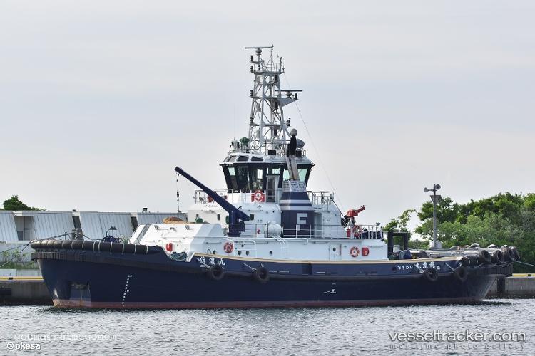 Maru-C - Tug vessel registered in Italy