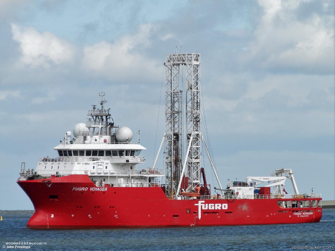 Fugro-Voyager - Research Vessel vessel registered in Bahamas
