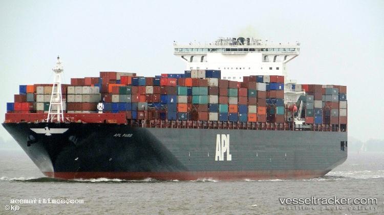 Apl-Paris - Container Ship vessel registered in Singapore