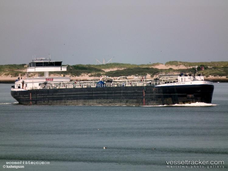 Atlantic-Prestige - Other Tanker vessel registered in Netherlands