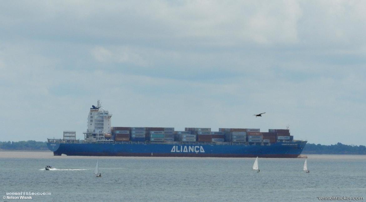 Fernao-De-Magalhaes - Container Ship vessel registered in Brazil