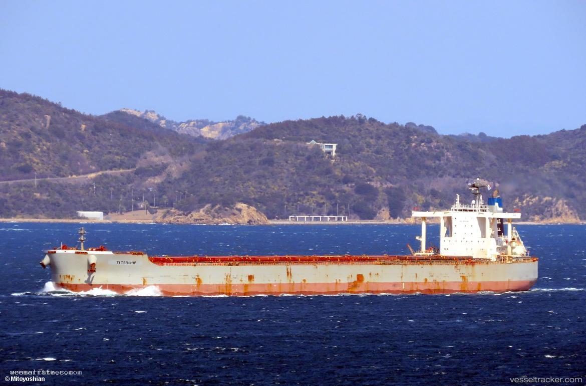 Titanship - Bulk Carrier vessel registered in Liberia