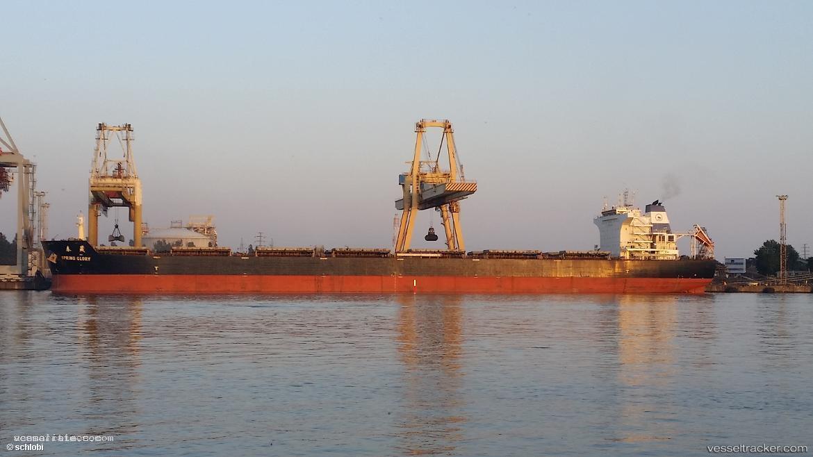 Spring-Glory - Bulk Carrier vessel registered in Hong Kong