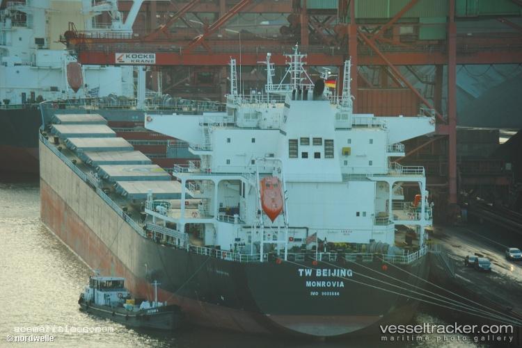 Yangze-903 - Bulk Carrier vessel registered in Liberia