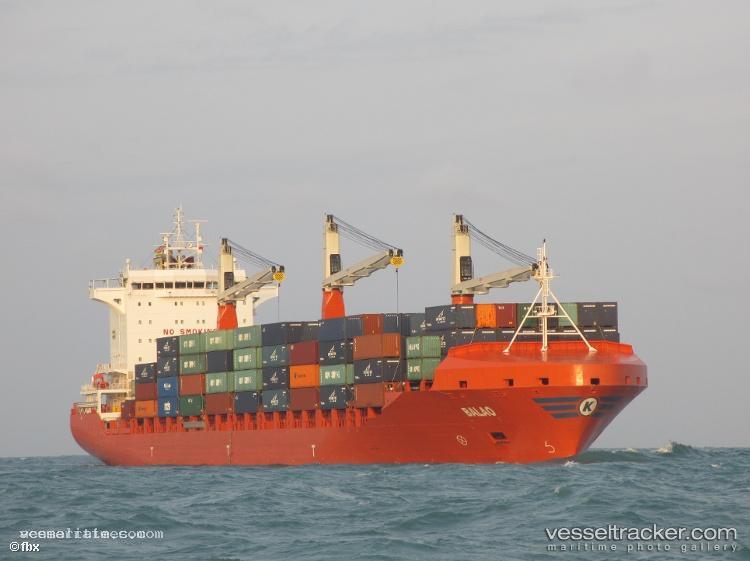 Safeen-Prize - Container Ship vessel registered in Marshall Islands